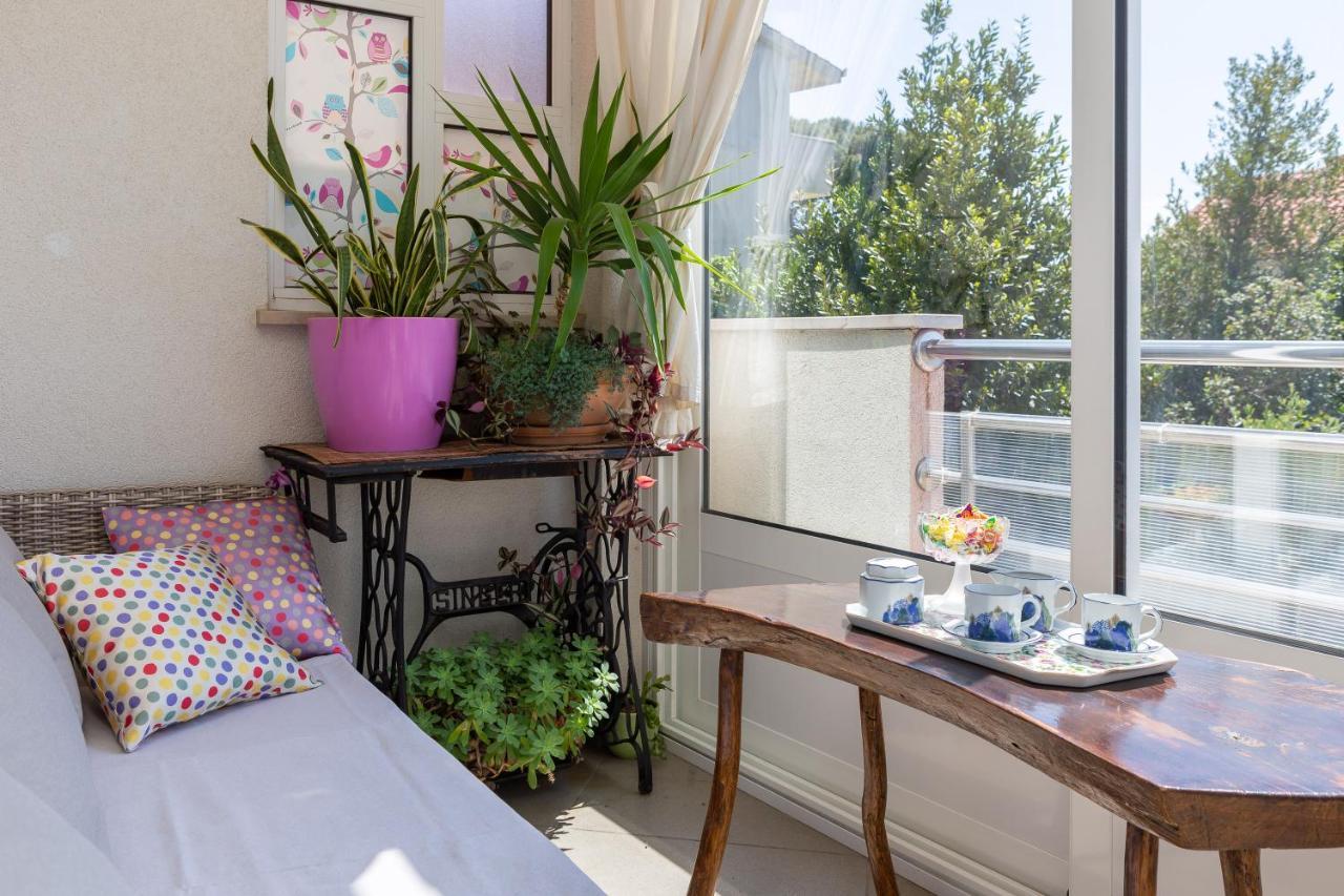 Terra Beach Apartment Duce Exterior photo